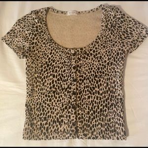 Brandy Melville/John Galt brown fitted cheetah zelly top